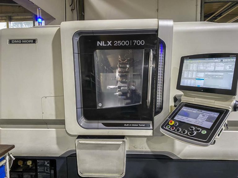DMG MORI NLX2500 700 01