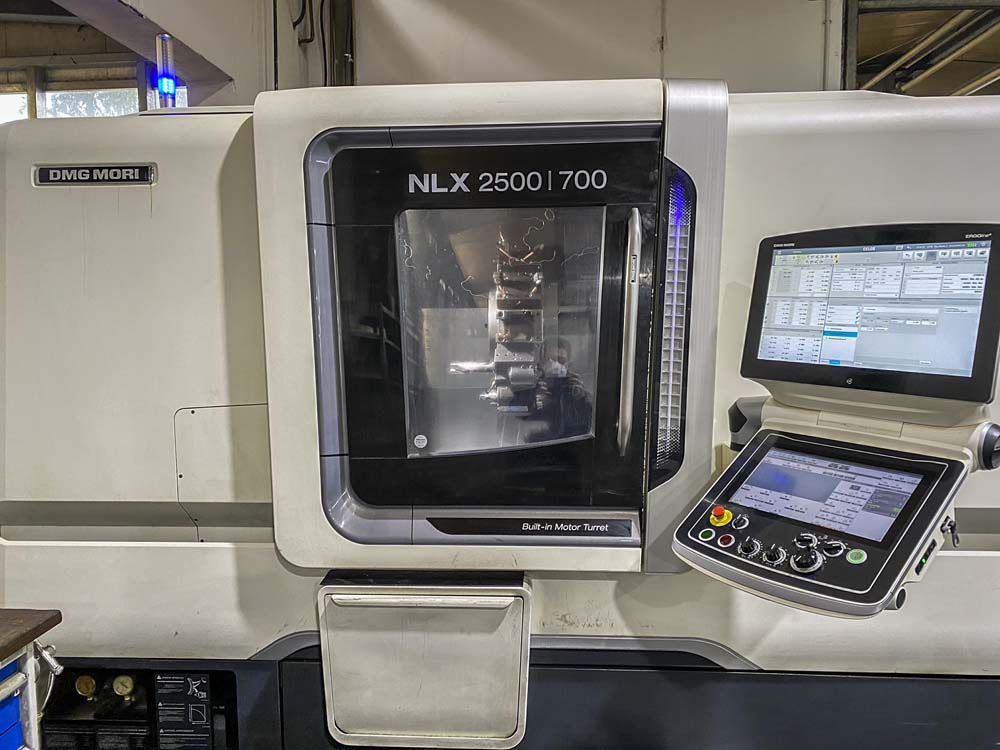 DMG MORI NLX2500 700 01